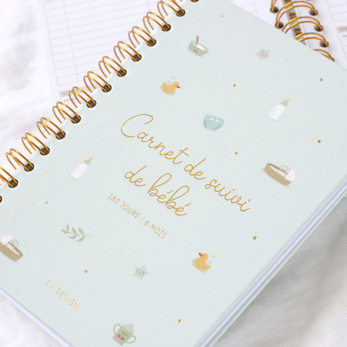 Carnet de suivi bébé: Journal de bord pour surveiller | l'alimentation | le  sommeil | les soins et la santé du nourrisson | cadeau original parents