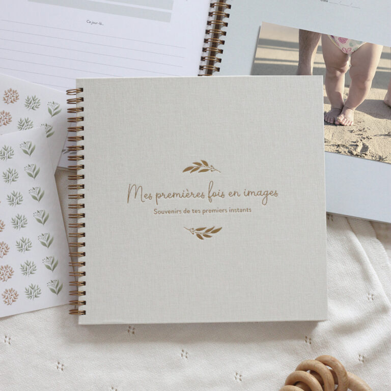 Album photos des premières fois beige